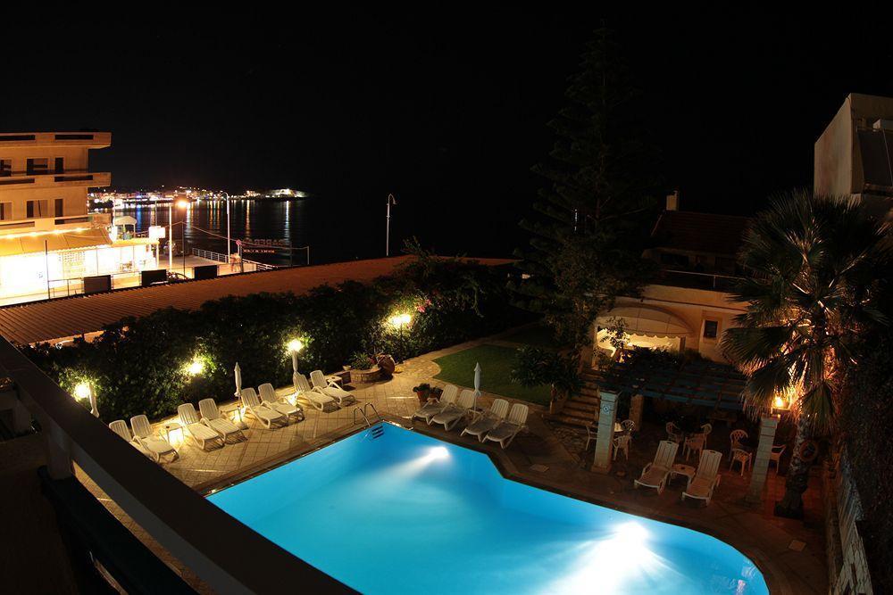 Petra Beach Hotel Hersonissos (Crete) Exterior foto
